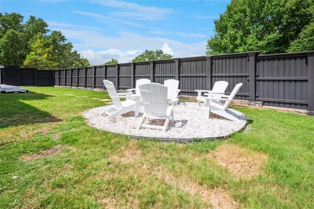 Building Photo - 7605 Queens Garden Dr