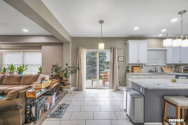 Building Photo - 1321 S Lansing Ct