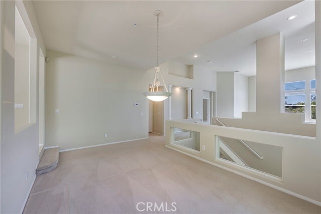 Building Photo - 308 S San Vicente Ln