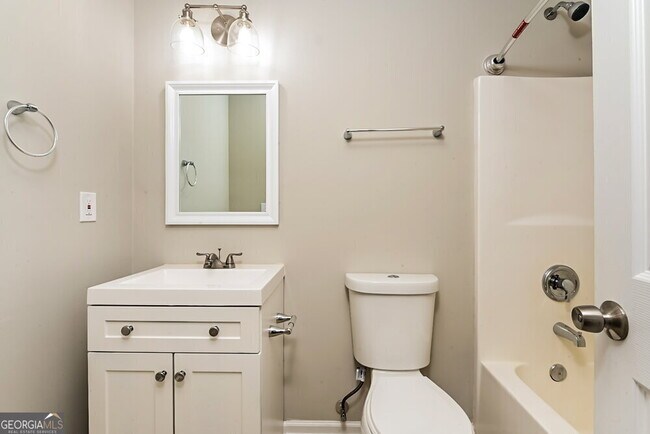 Building Photo - 1325 Carney Ct