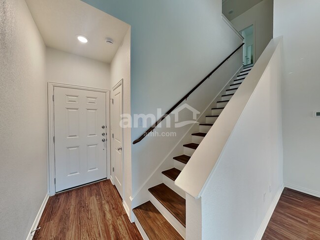 Building Photo - 324 Aspen Waters