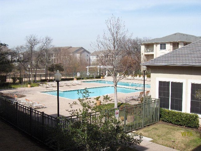 Building Photo - 2 bedroom in Austin TX 78741