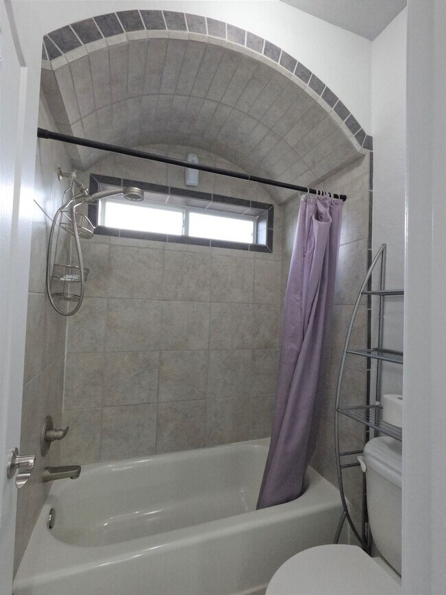 Building Photo - 2947 Longbow Loop