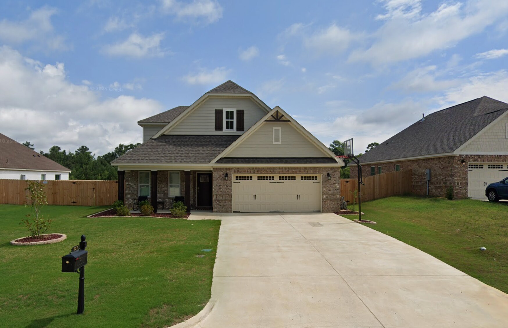 Building Photo - 157 Quail Run Ave