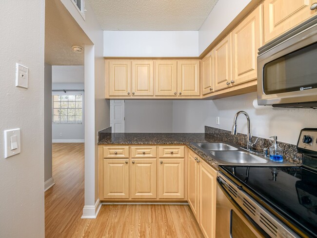 Building Photo - 120 S Church Ave