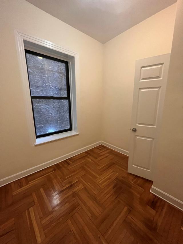 Building Photo - 3 bedroom in NEW YORK NY 10003