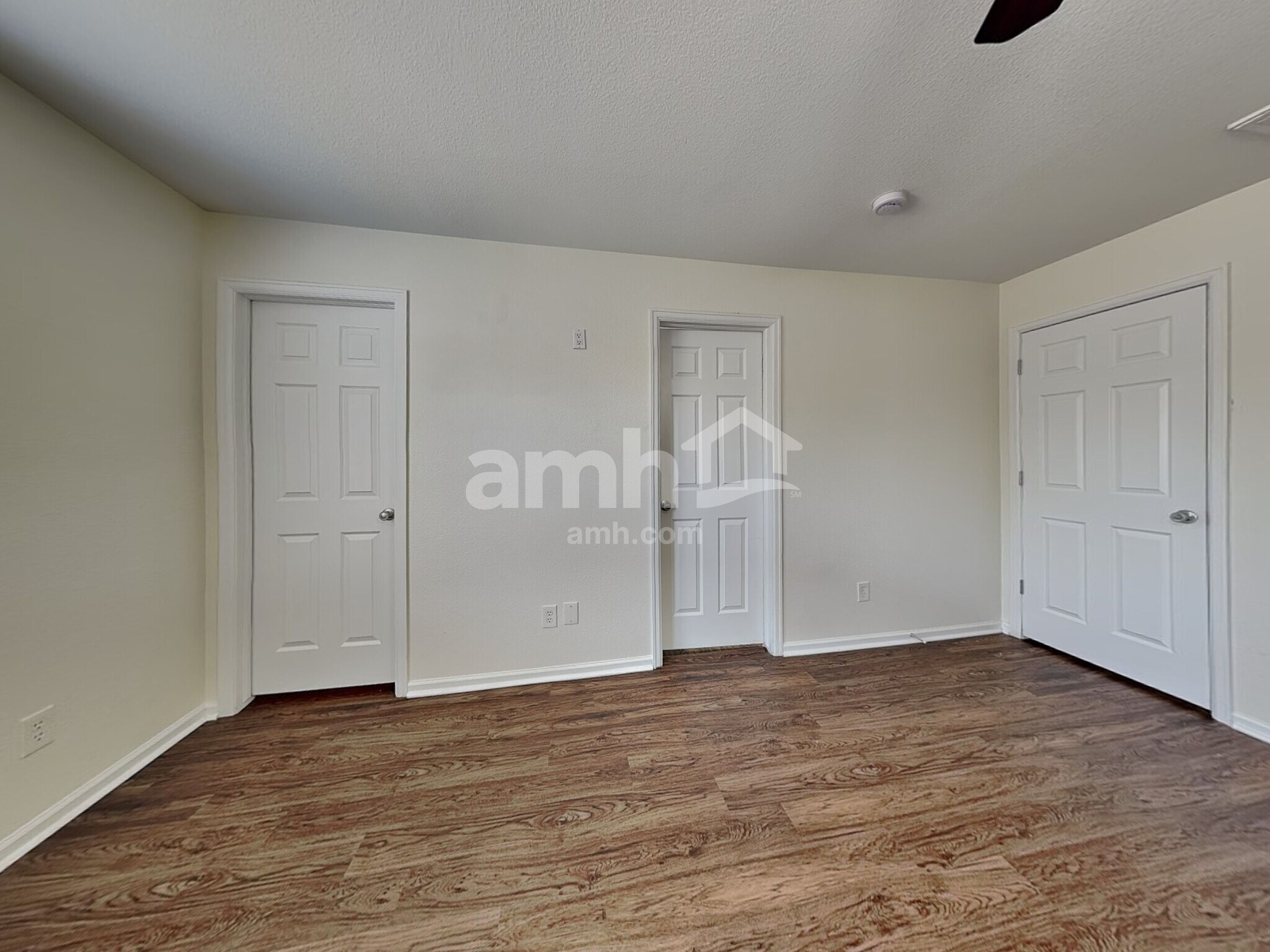 Building Photo - 20 Shenandoah Way