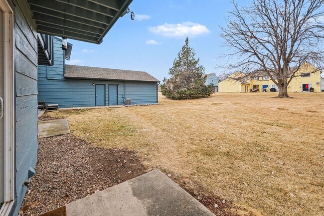 Building Photo - Updated 3-Bedroom Condo Near Downtown Fort Collins!