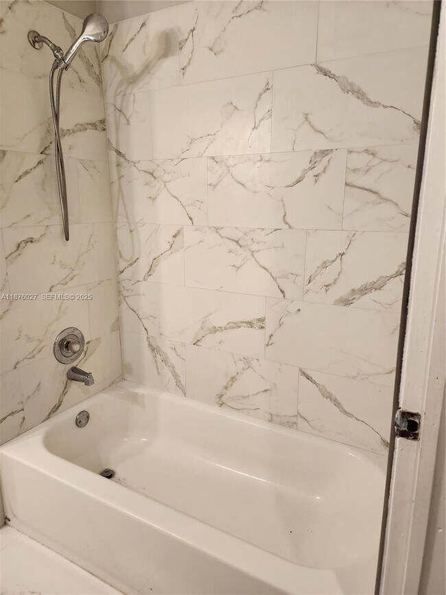 Building Photo - 7150 NW 46th St