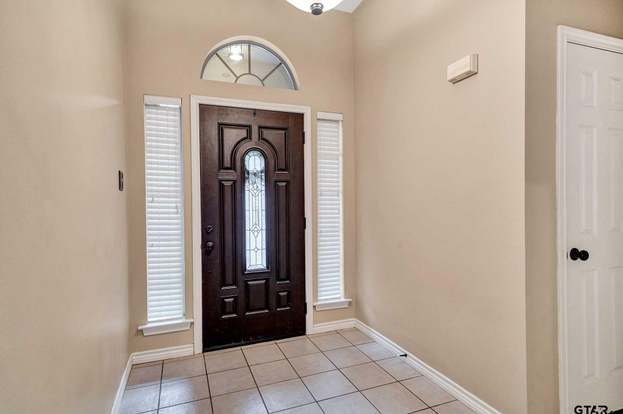 Building Photo - 21206 Altuda Ln