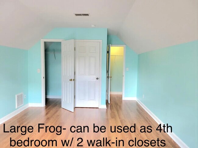 Building Photo - 107 Arbor Oaks Dr