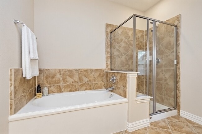 Building Photo - 39 Medley Ln