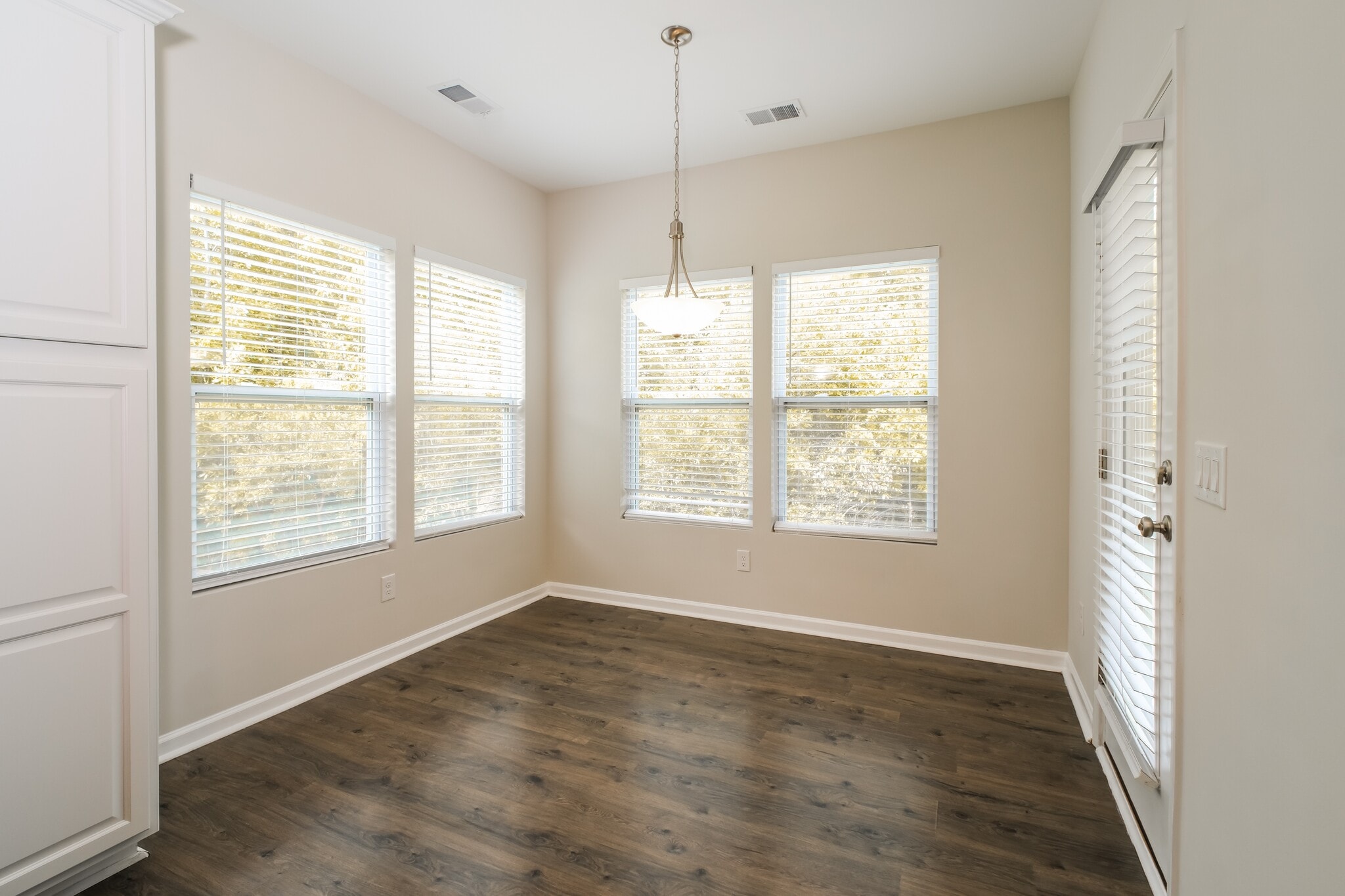 Building Photo - 4877 Wyndcrest Loop