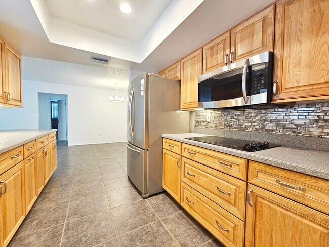 Building Photo - 3 Bedroom 2 Bath Home in Safety Harbor