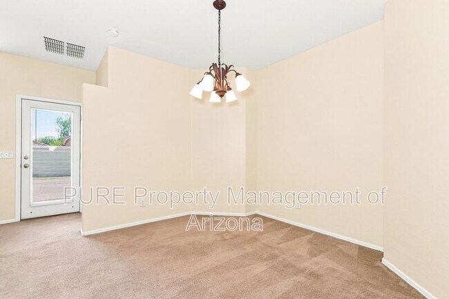 Building Photo - 2807 E Morenci Rd