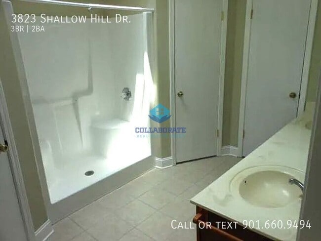 Building Photo - 3823 Shallow Hill Dr