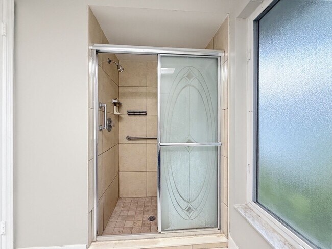 Building Photo - Lakefront Rental in Bay Lakes | Bay Hill, Dr. Phillips Area