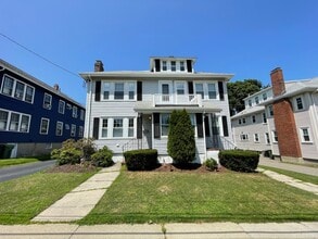 Building Photo - 81 Poplar St