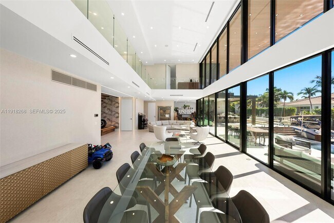 Building Photo - 1102 Washington St