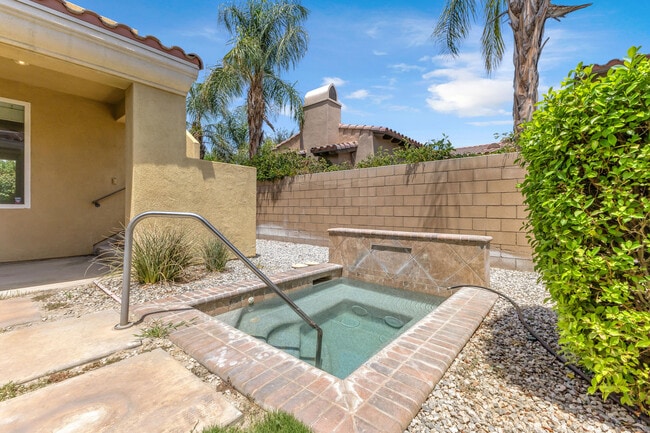 Building Photo - 81636 Rancho Santana Dr