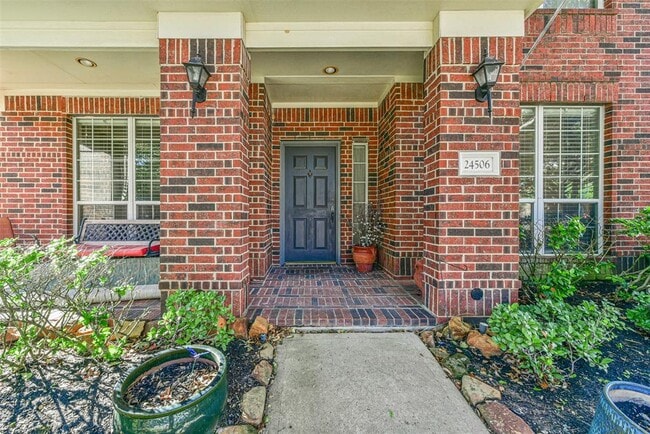 Building Photo - 24506 Screech Owl Ct