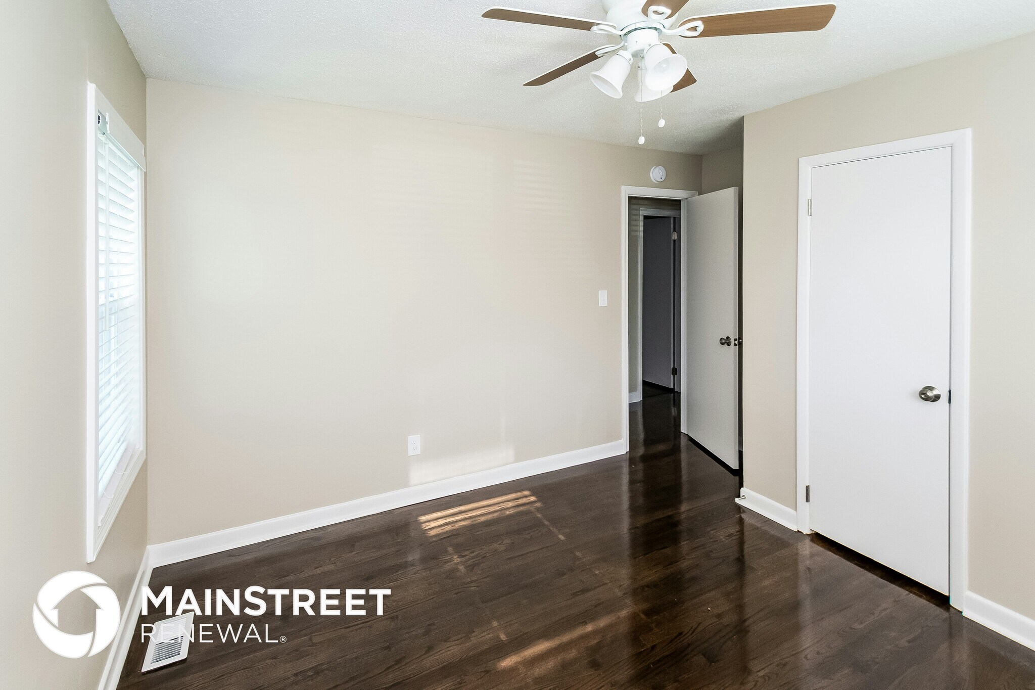 Building Photo - 1809 Doman Cir