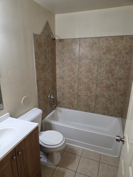 Bathroom - 331 Milton Rd