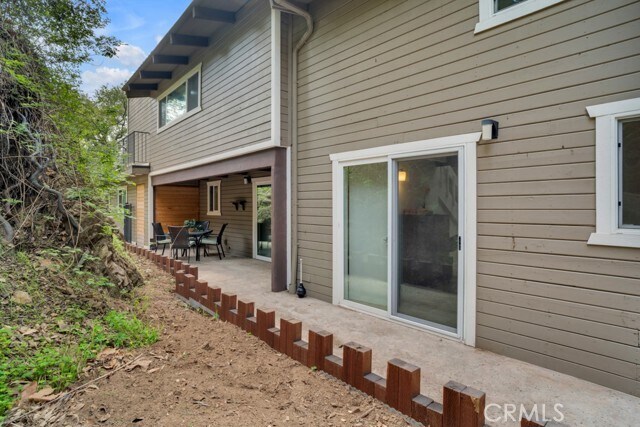 Building Photo - 850 Country Club Dr