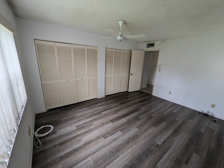 Primary Photo - 4272 NW 89th Ave