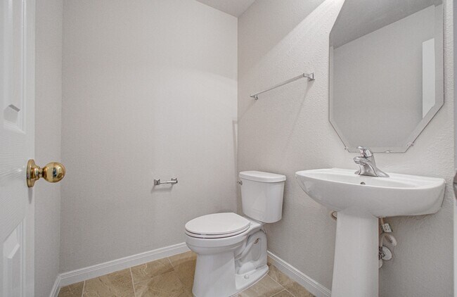 Building Photo - 17611 Emerald Garden Ln