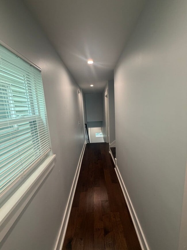 Building Photo - Lawrenceville 3 Bed, 2.5 Bath House with Parking for Lease July 1!