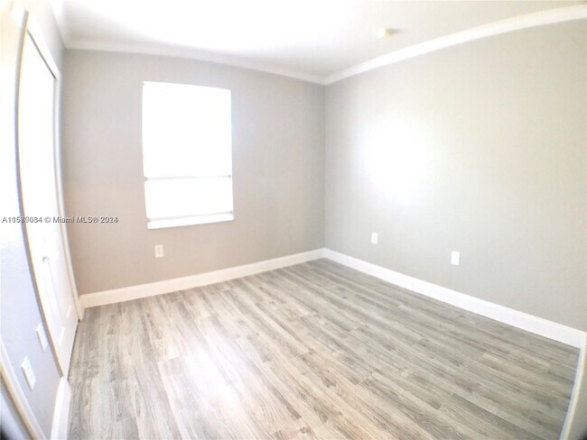 Building Photo - 12804 SW 31st St