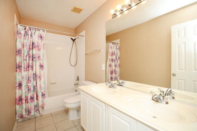 Building Photo - 10330 Sablebrook Ln