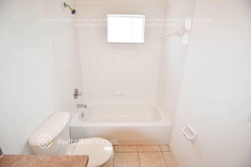 Building Photo - 6926 Exeter Park Pl