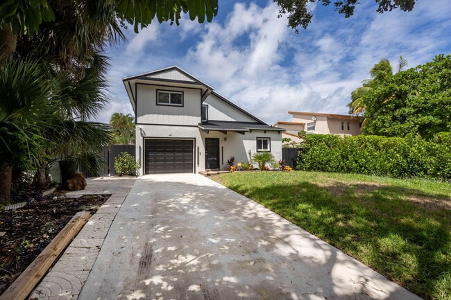 Building Photo - 2541 Southridge Rd