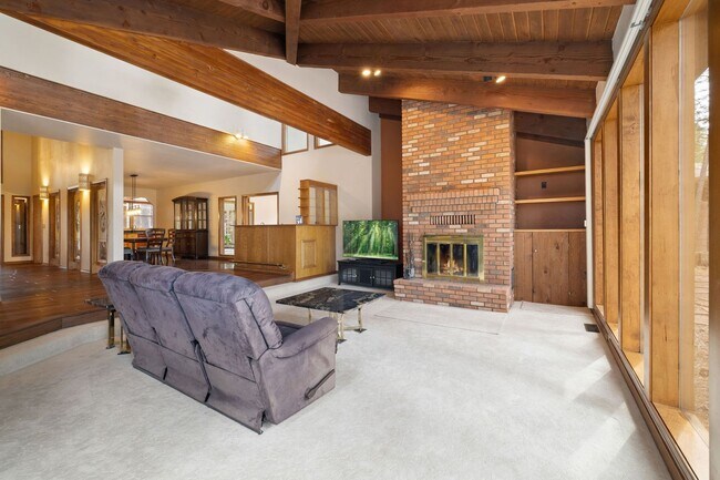 Building Photo - One of the Best Rental Opportunities In All of Flagstaff located in Lakeside Acres