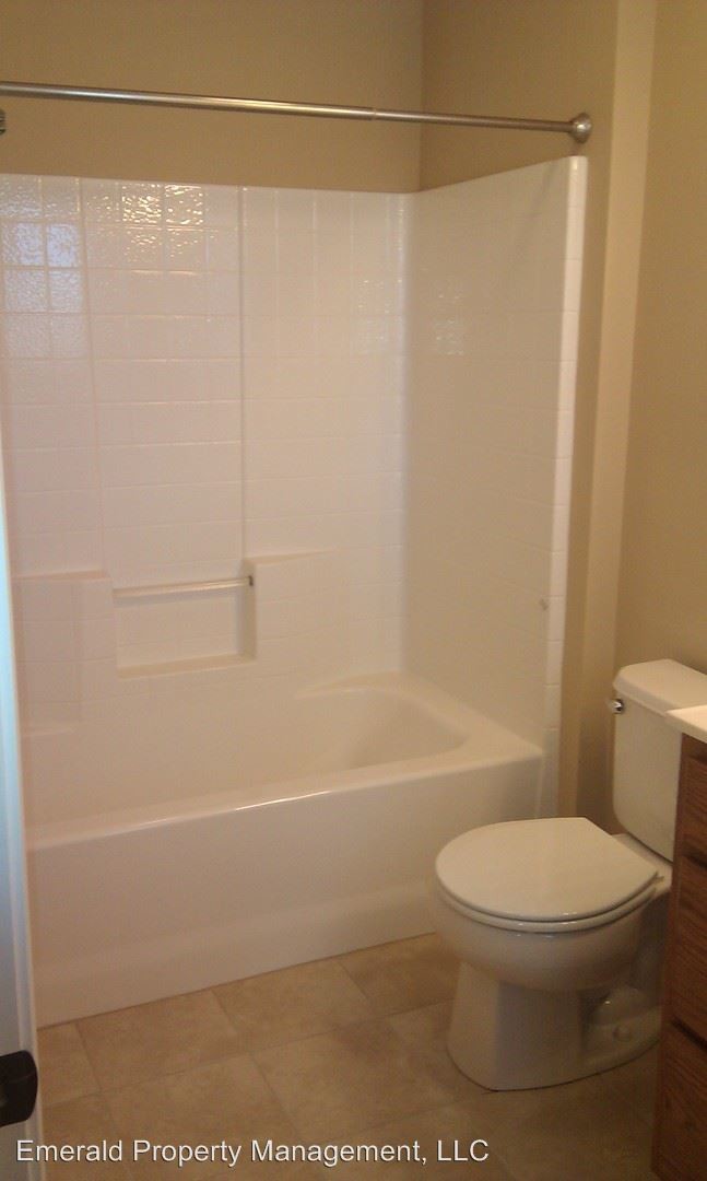 Building Photo - 4 br, 2.5 bath House - 509 Brookmont