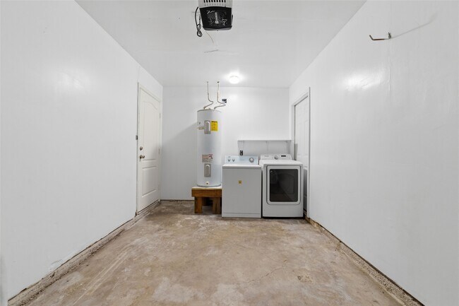 Building Photo - 11311 Hazen St