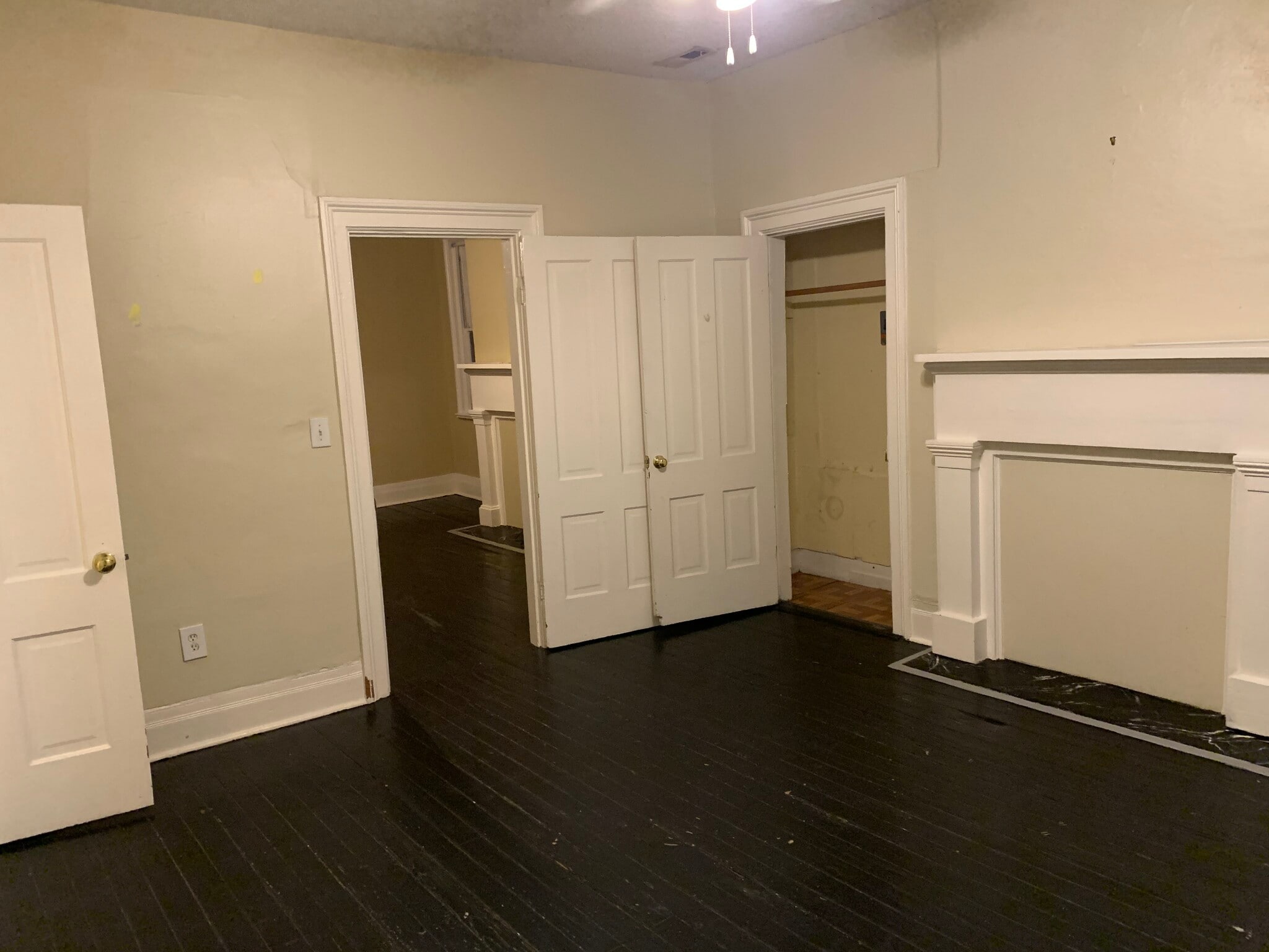 Building Photo - 421 E Anderson St