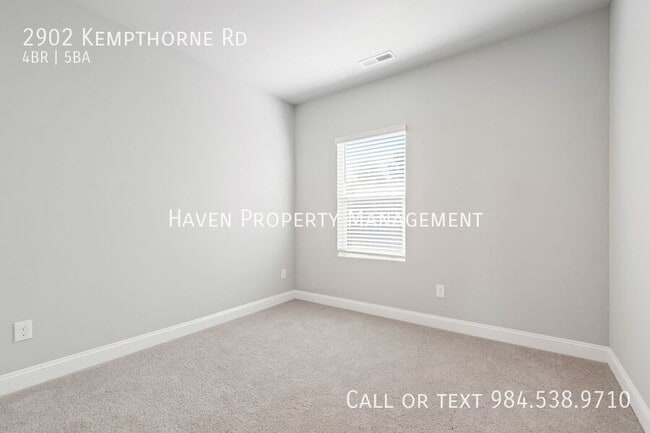 Building Photo - 2902 Kempthorne Rd