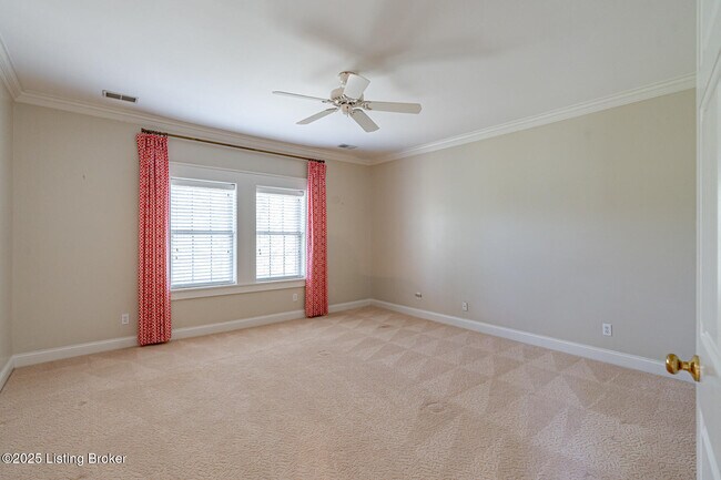 Building Photo - 3976 Shelbyville Rd