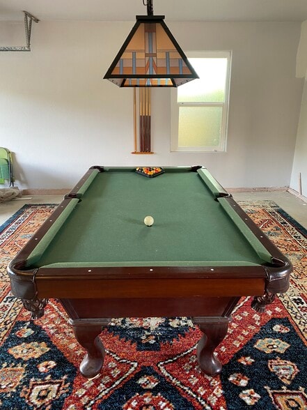 Pool table and laundry in garage - 10044 Carlton Hills Blvd