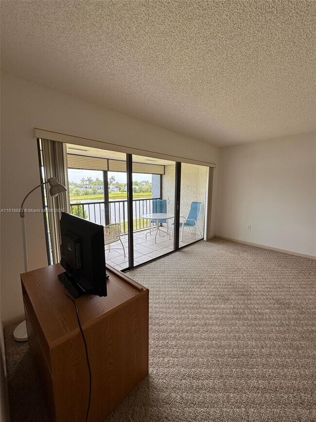 Building Photo - 4272 Deste Ct