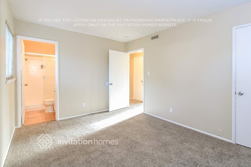 Building Photo - 7572 South Pkwy