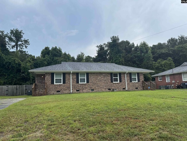 Building Photo - 3116 Plantation Dr