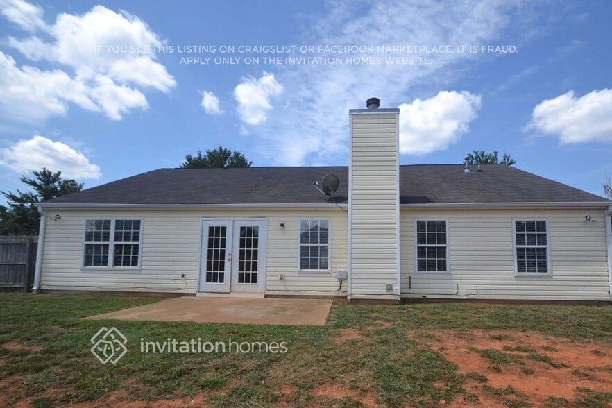 Building Photo - 304 Spring Moor Ln