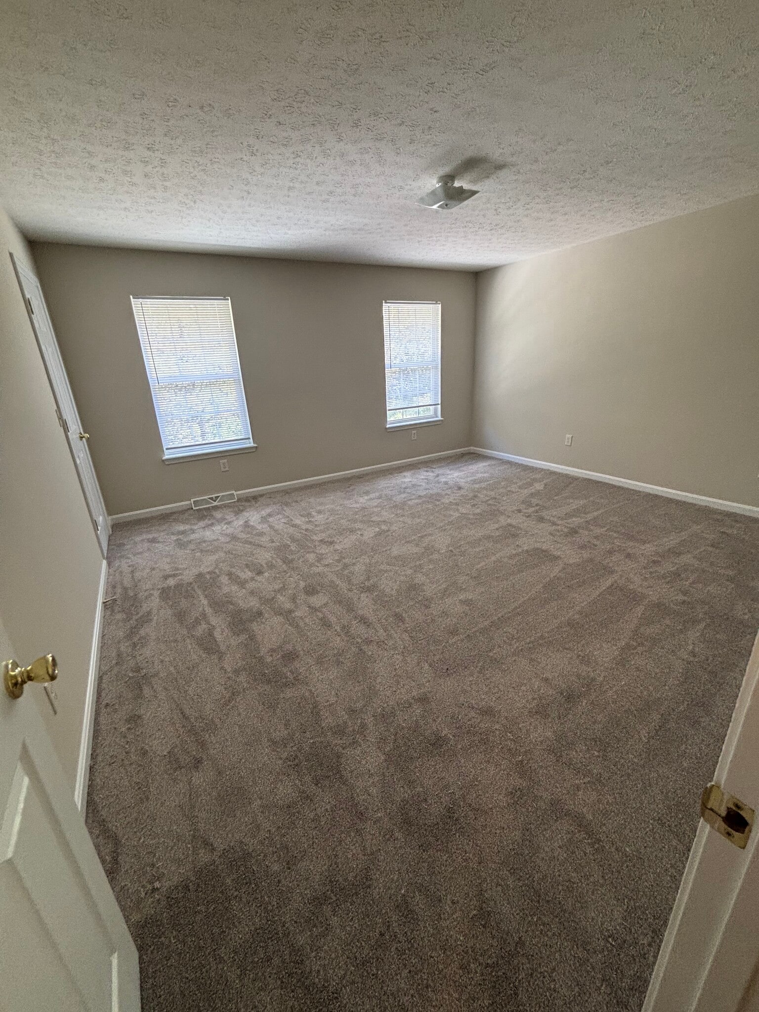 Building Photo - 1115 Regency Way