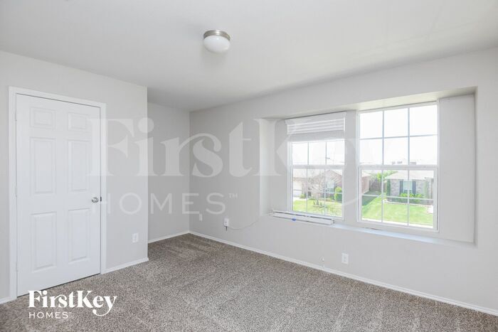 Building Photo - 8932 Puerto Vista Dr