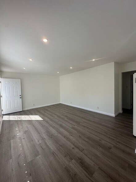 Building Photo - 16121 Clark Ave