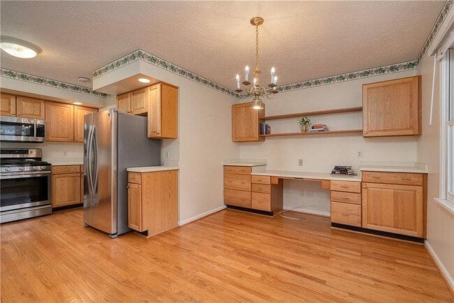 Building Photo - 94 Greenwood Park